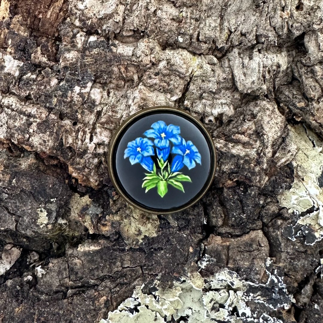 Enzian | Schwarz | Pin | Altkupfer