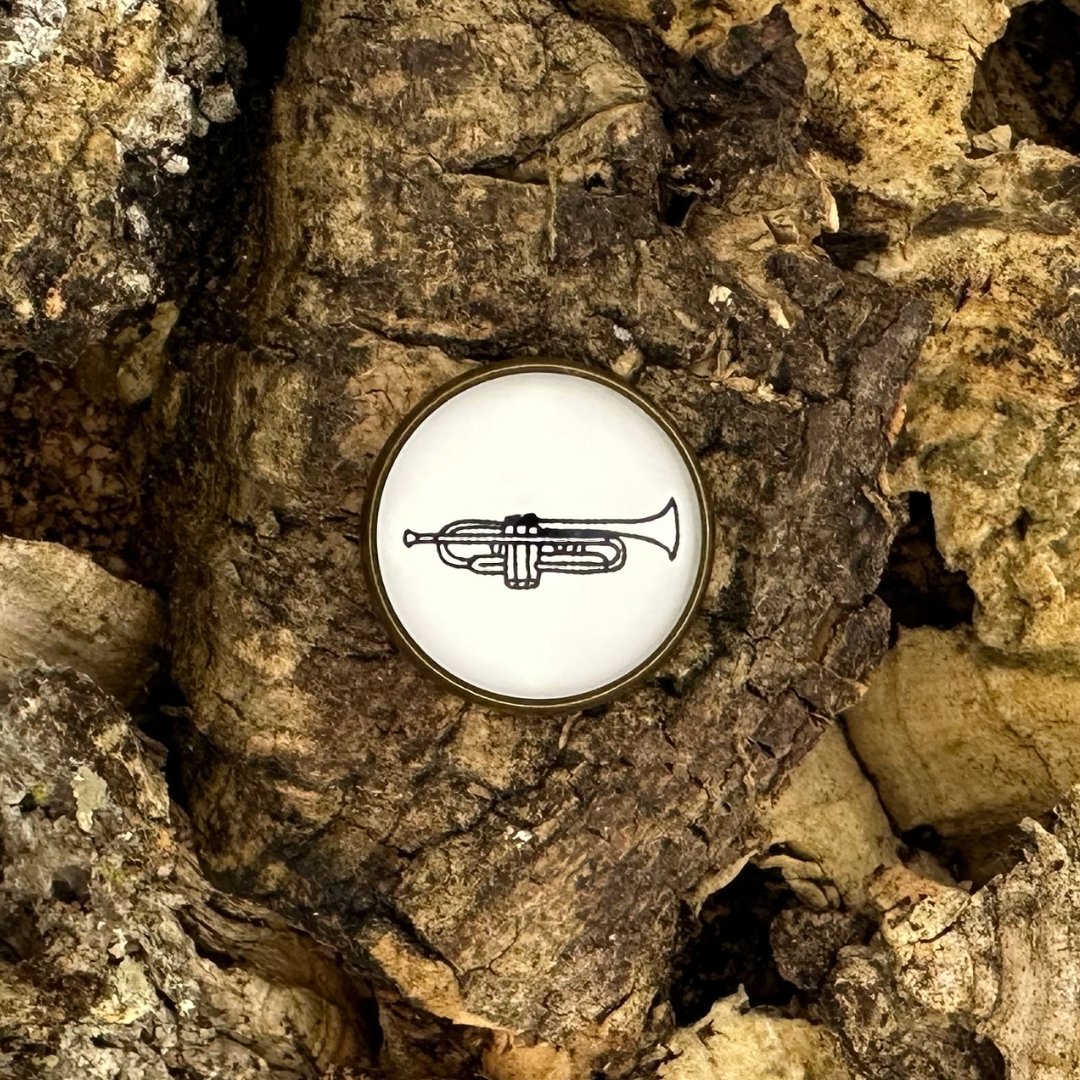 Trompete | Anstecker | Altkupfer
