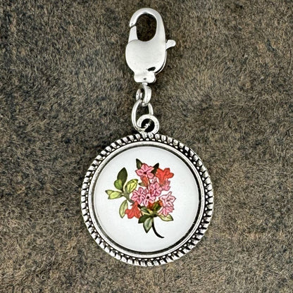 Alpenrose "Almrausch" | Charivari-Anhänger | Perlkranz | Altsilber