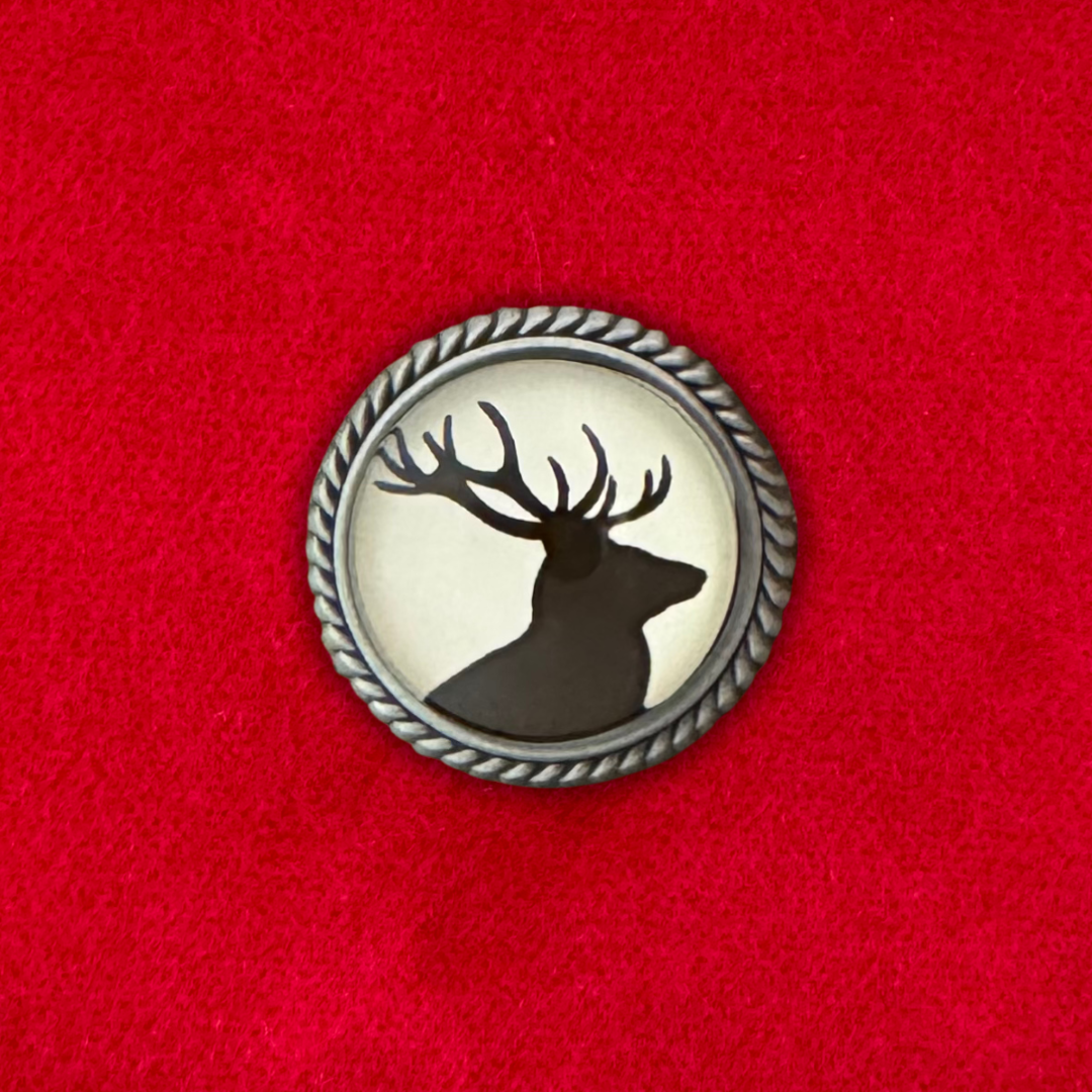 Hirsch 3 | Pin | Zierfassung